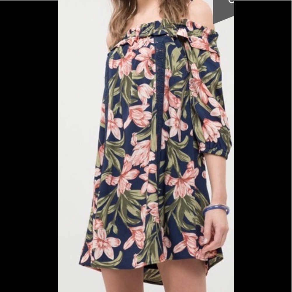 Blu Pepper Cold Shoulder Floral Shift Dress